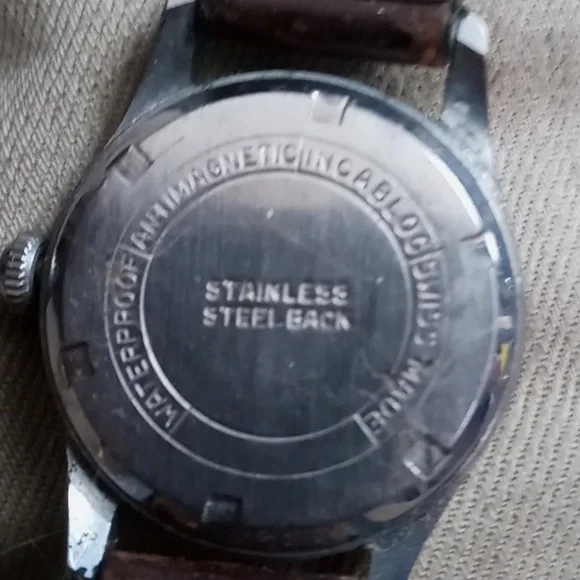 Welsbro Vintage Watch - Picture 2 of 7